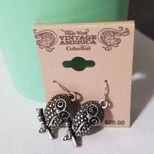 Nine west america vintage collection owl earrings